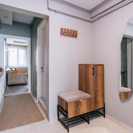 Charming Flat 3 Min To Bull Statue 5 Min To Moda * 이스탄불